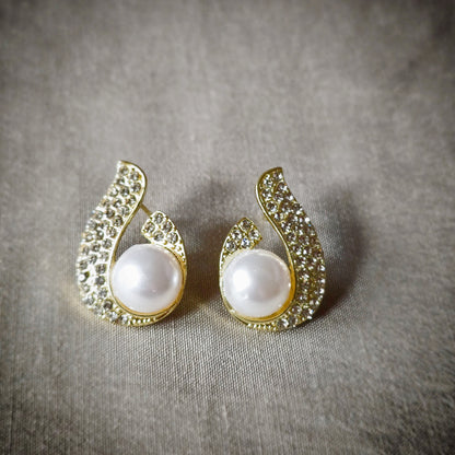 Crystal Wave Pearl Studs