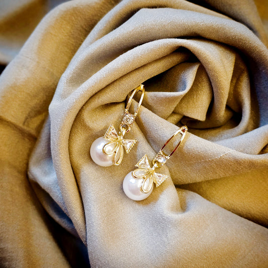 Pearl Bow Elegance
